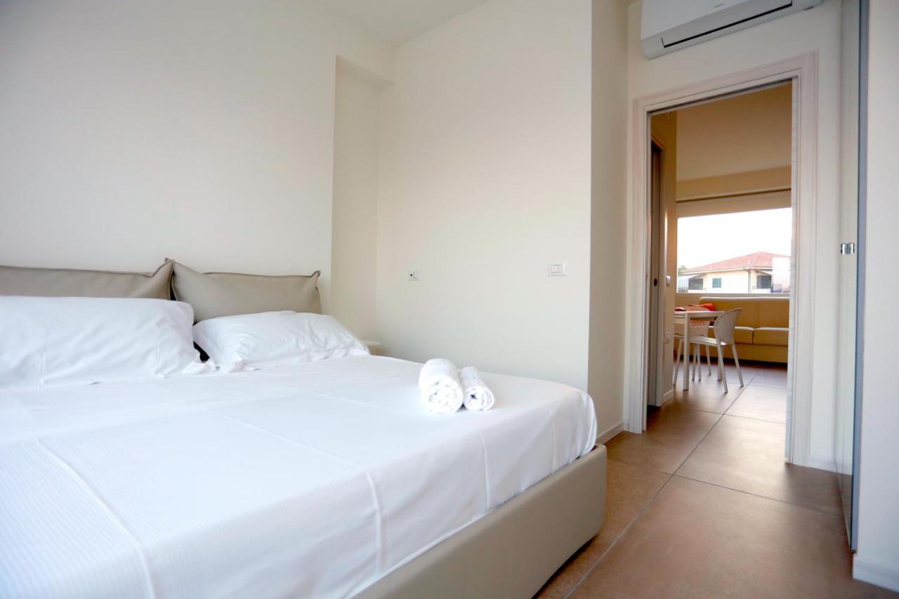 Path House - Etna & Sea View Aparthotel Riposto Bagian luar foto