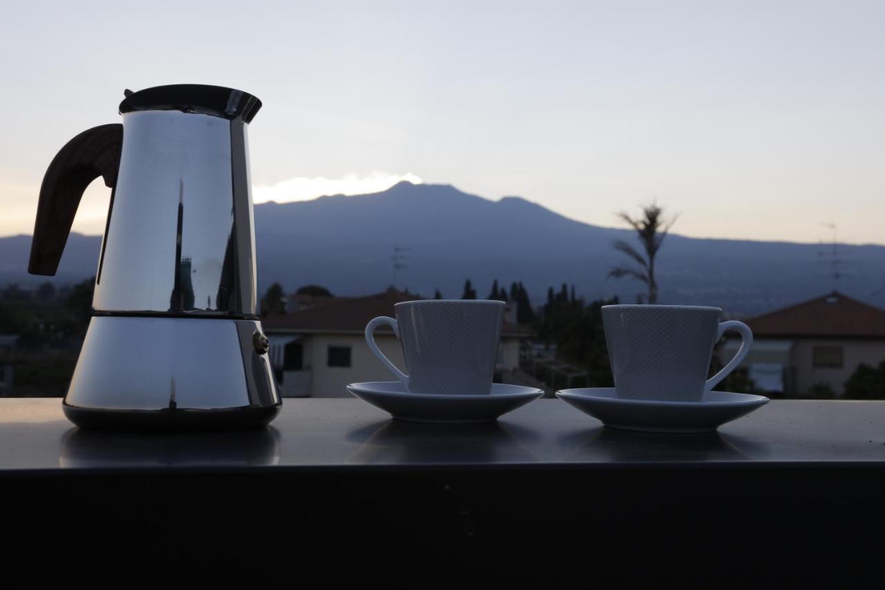 Path House - Etna & Sea View Aparthotel Riposto Bagian luar foto