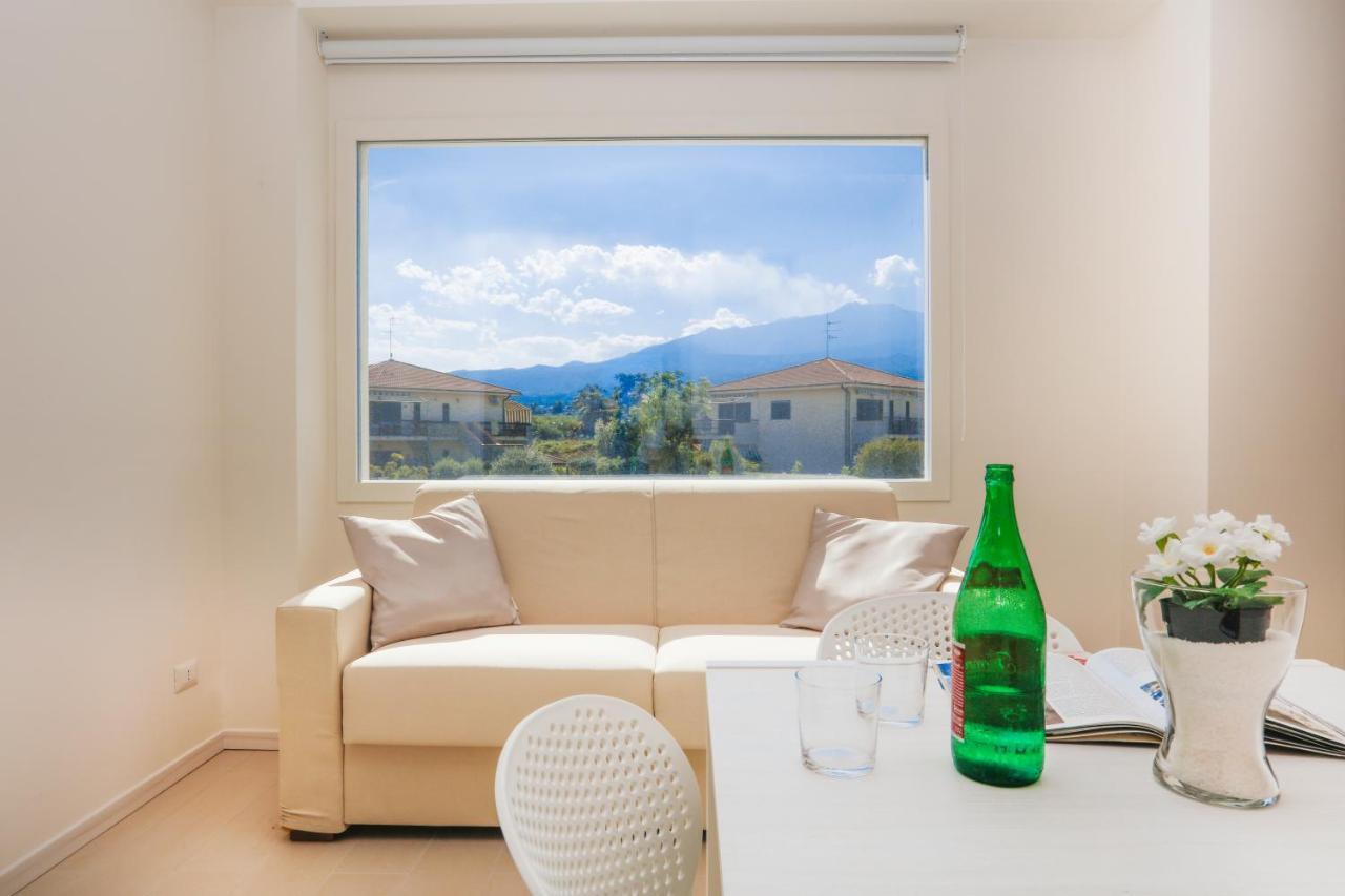 Path House - Etna & Sea View Aparthotel Riposto Bagian luar foto
